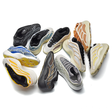 ADI 700 V3 Qualité de marque d&#39;origine Cope Replicaa 1: 1 Putian Men décontracté femmes Kid Running Sport Shoes Sneakers
